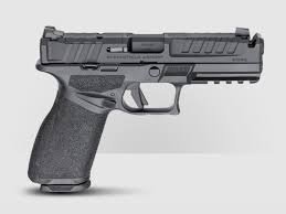 Springfield Armory Echelon Comp 9mm Pistol 4.5" Gear Pac Bundle, (4) Magazines, Red Dot, 20+1 - 20+1 Rounds | 4.5" Barrel | Blue/Black 3